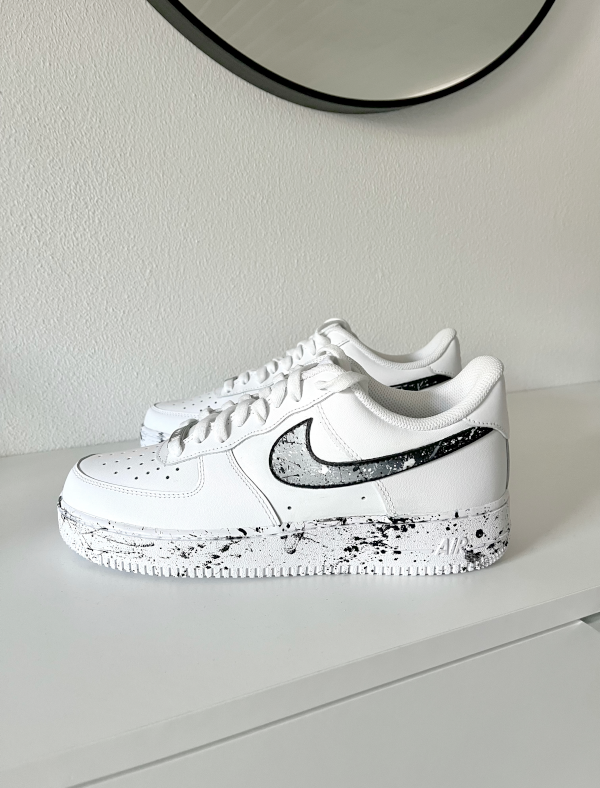 Custom Sneaker 2