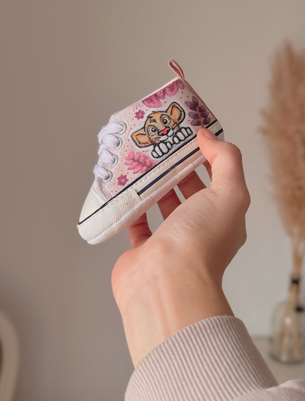 Custom Sneaker 3